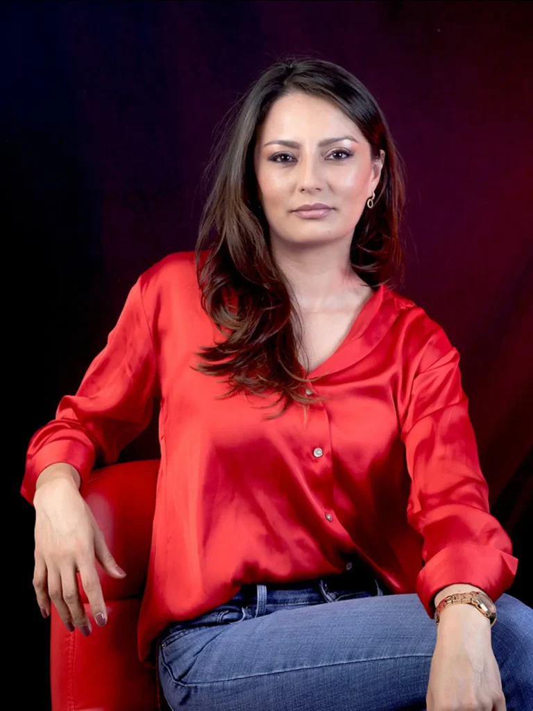 Retrato corporativo premium para marca personal de directivos y mentores en Bogotá, creado por OpusStudio.
